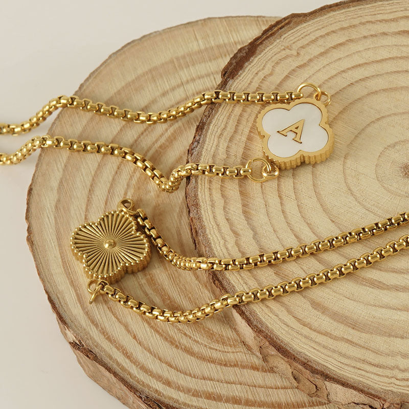 Lettre d'Or – Pulsera personalizable