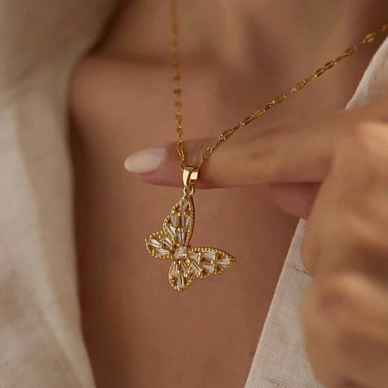 Collar Papillon d'Or