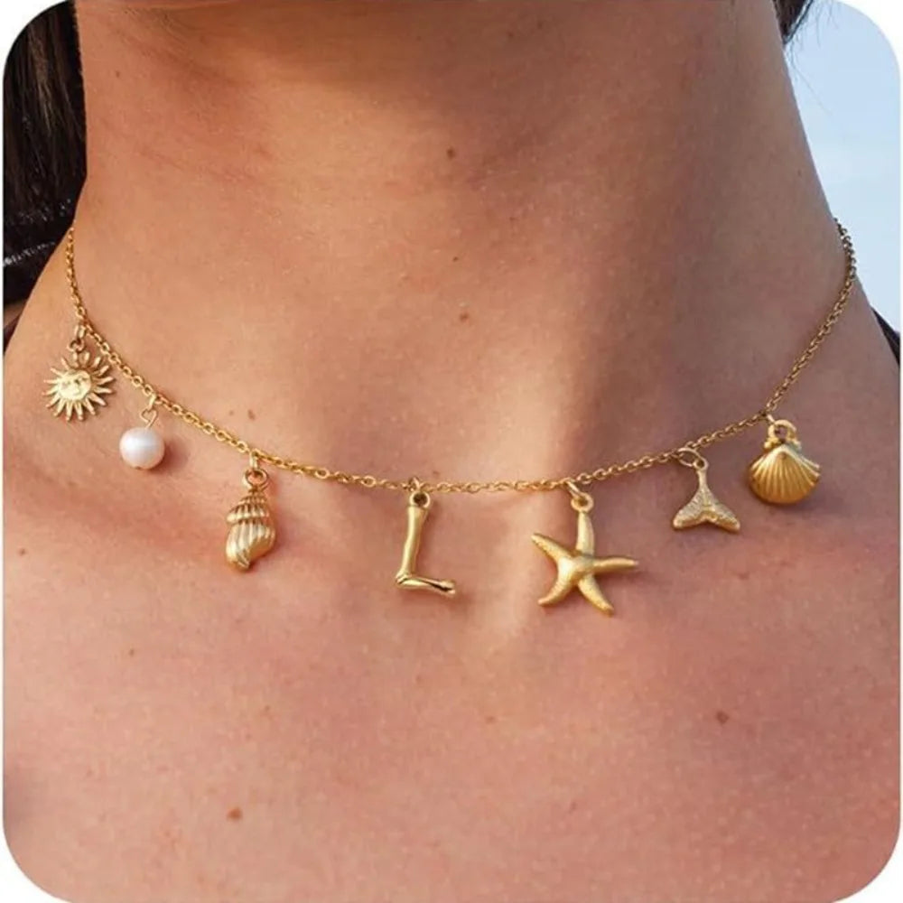 Collar con dije de Côte d'Or 