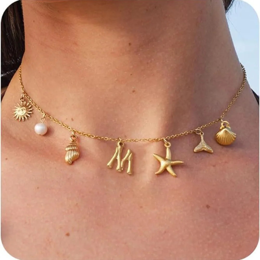 Collar con dije de Côte d'Or 
