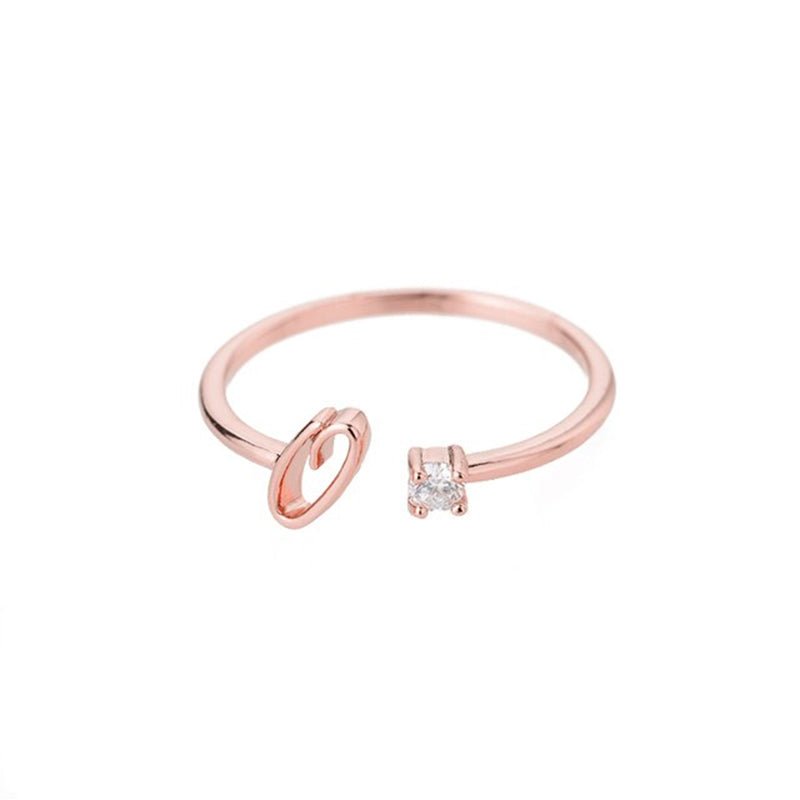 Valentia – Anillo con letra y circonita brillante